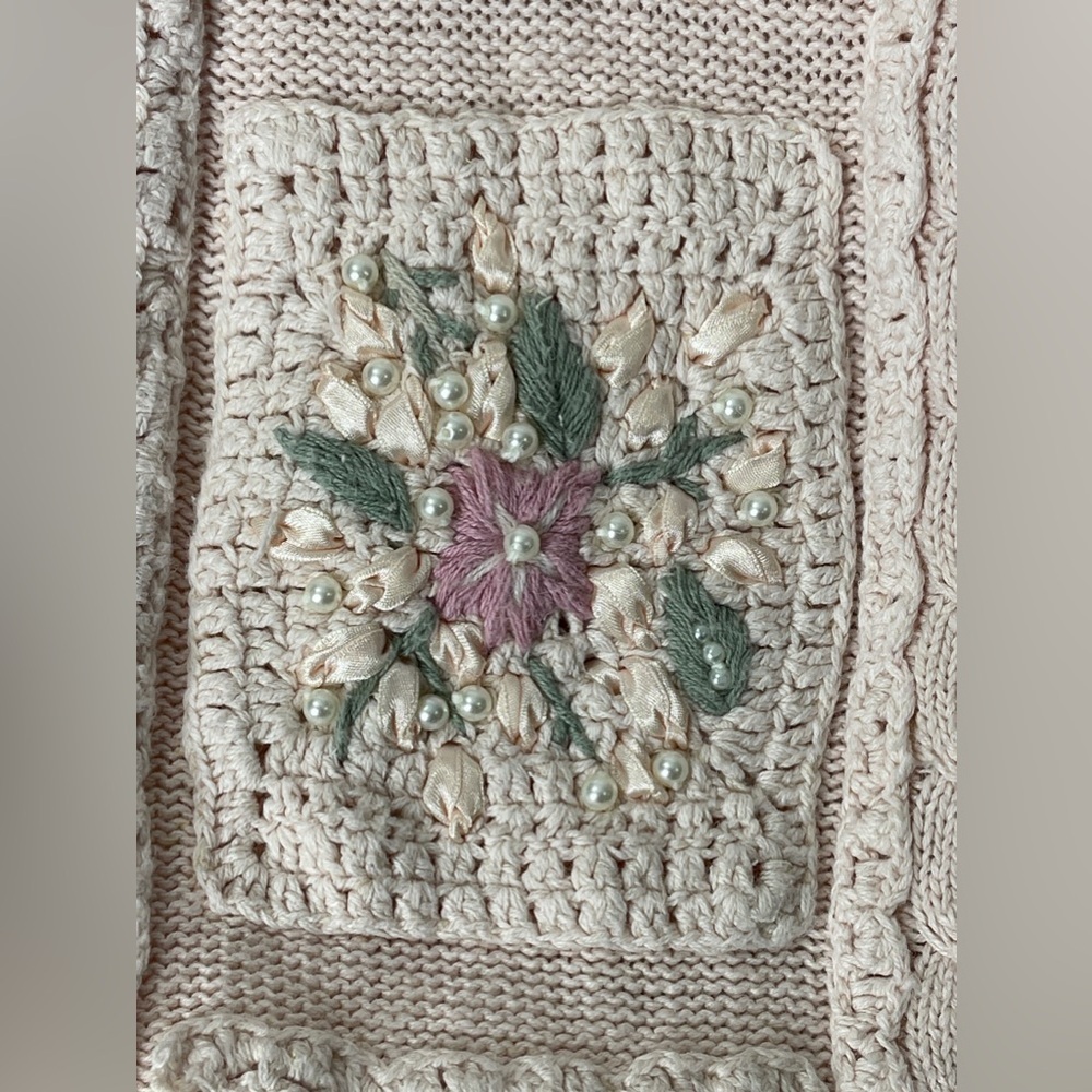 Vintage 90s Casual Corner Hand Knit Heavy Sweater Ribbon Pearls Pink Coquette - Picture 7 of 11